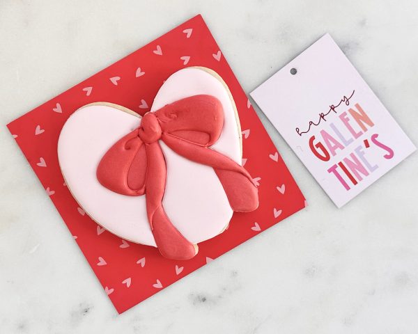 Chunky Heart with Bow - Cookie Cutter For Sale