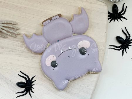 Hanging Bat - Cookie Cutter Fashion